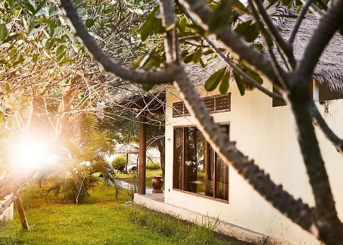 Pearl Beach Resort Gili Asahan