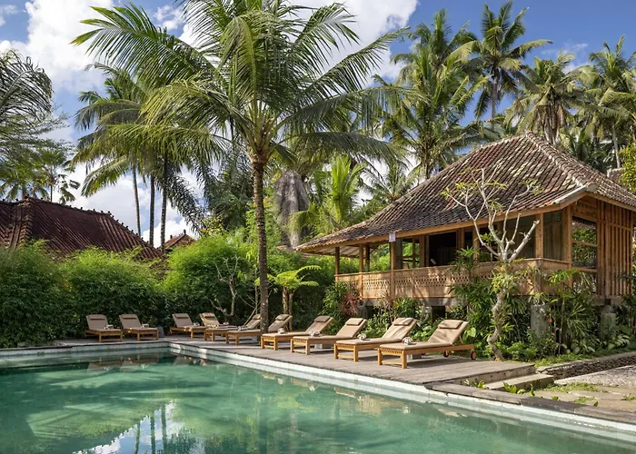 Rumah Kayu Resort